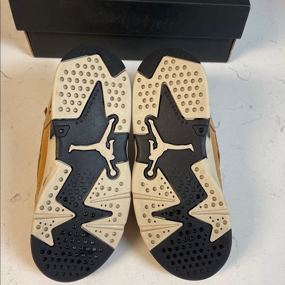 Air Jordan Jumpman MVP – ‘Flax/Baroque Brown” TD Size 10C - Picture 10 of 17